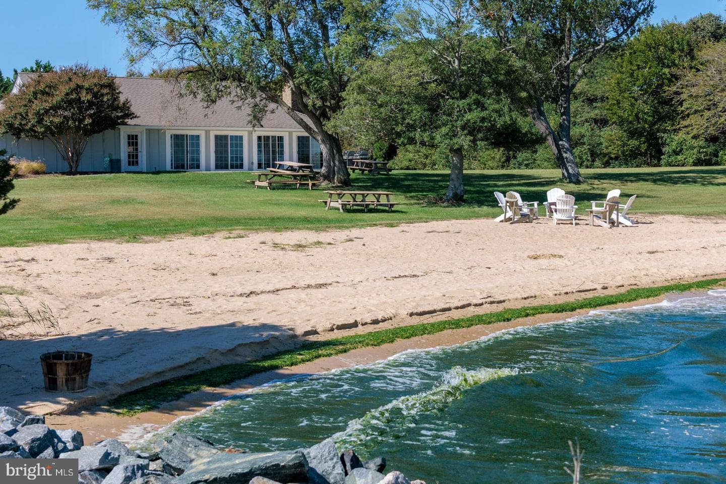 102 Golf Court photo 41
