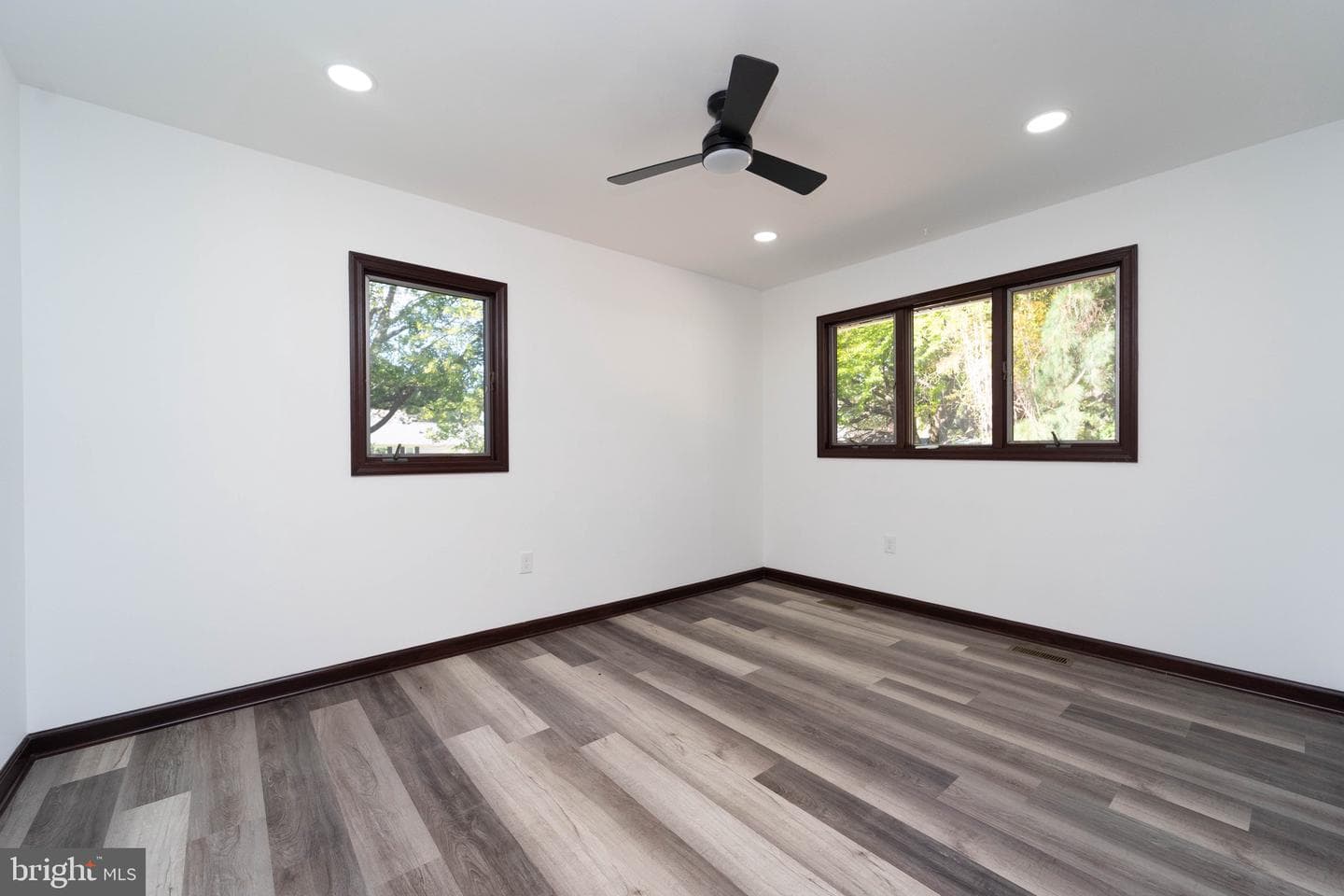 210 Pennick Drive photo 12