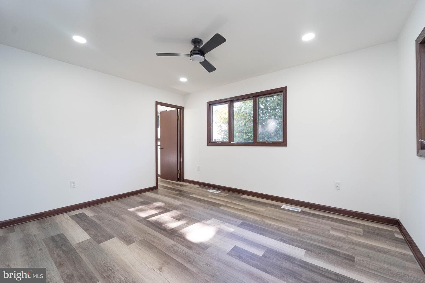 210 Pennick Drive photo 20