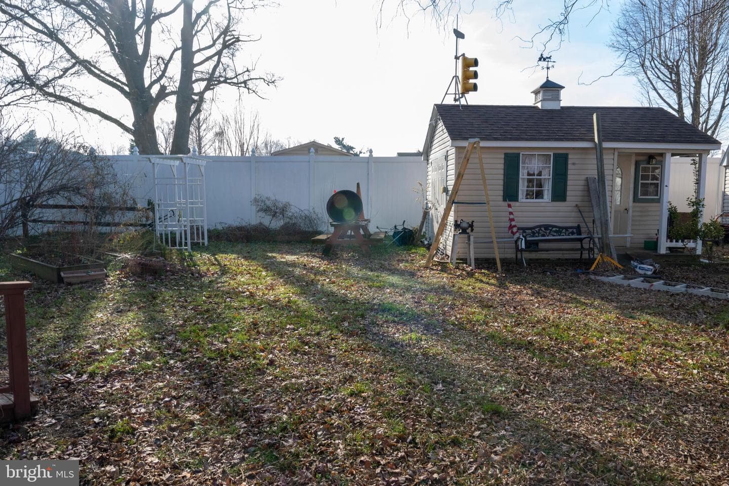 423 Victoria Way photo 25