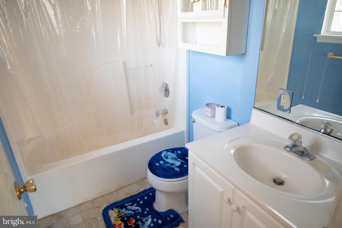 423 Victoria Way photo 38