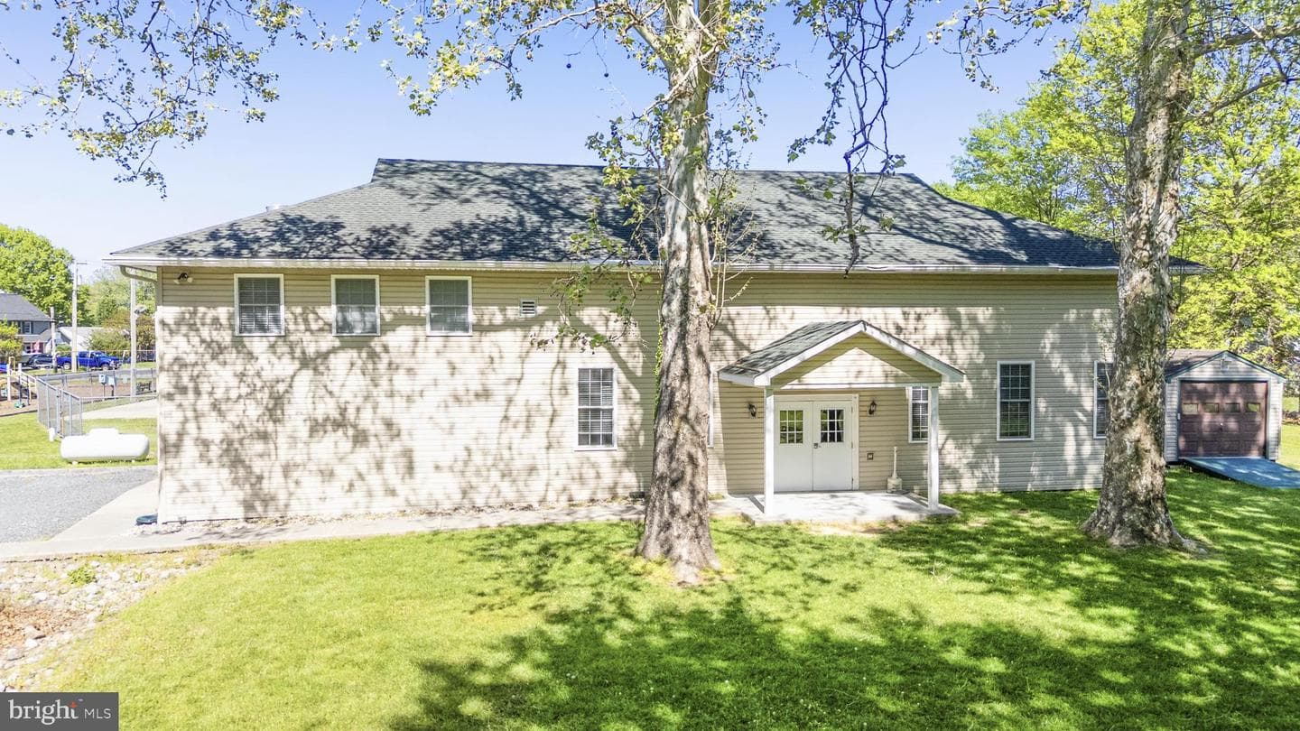 214 Beech Lane photo 28