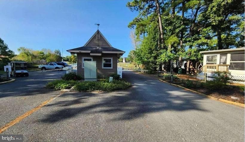 111 Beach Harbor F photo 11