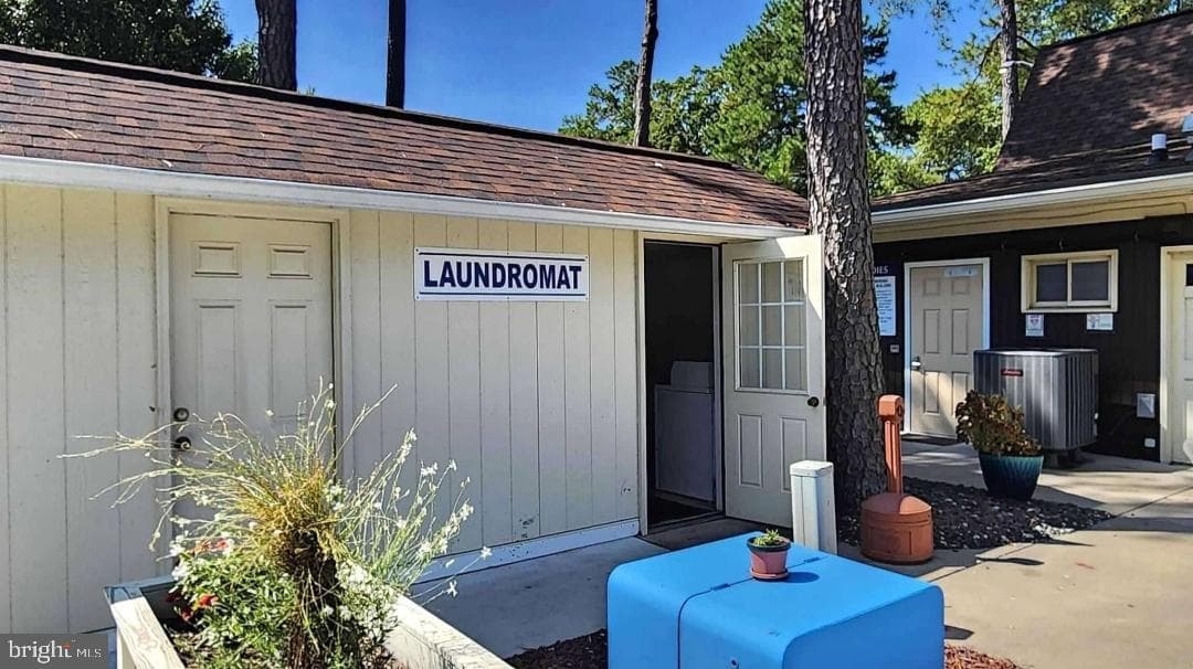 111 Beach Harbor F photo 15