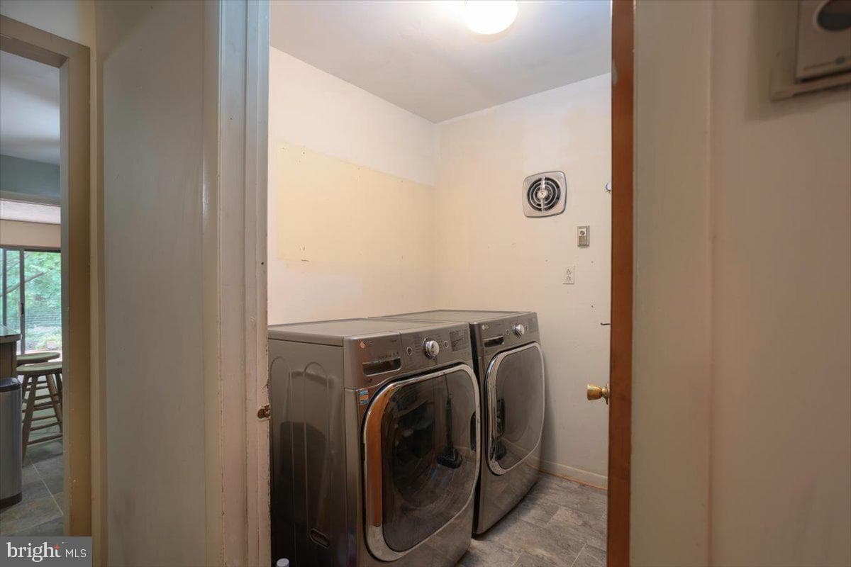 121 Primrose Road photo 12