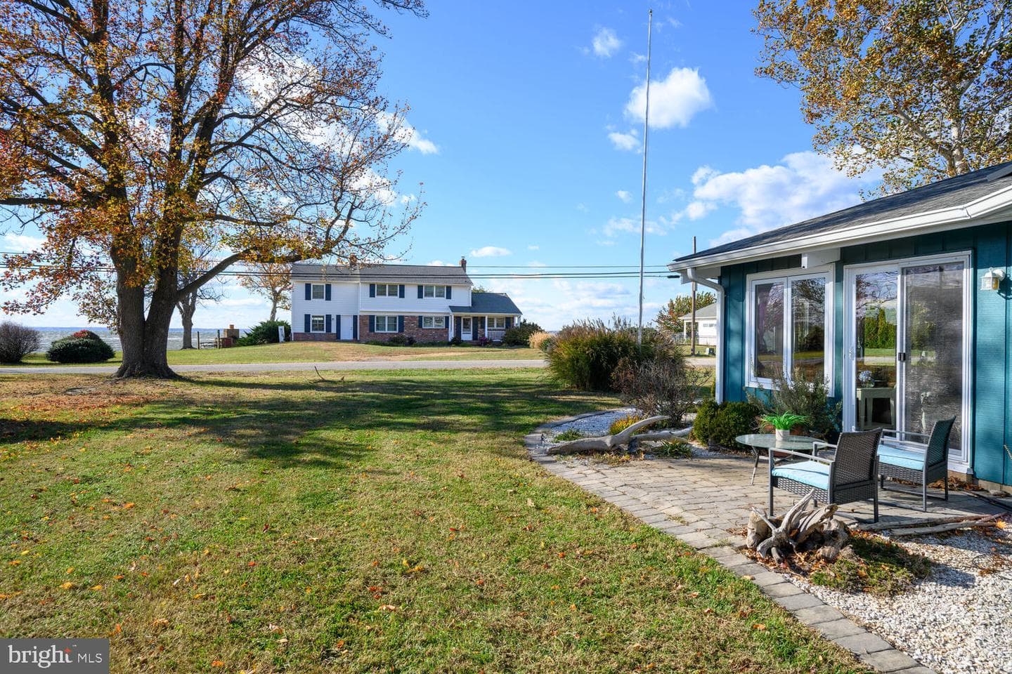227 Queen Anne Club Drive photo 9