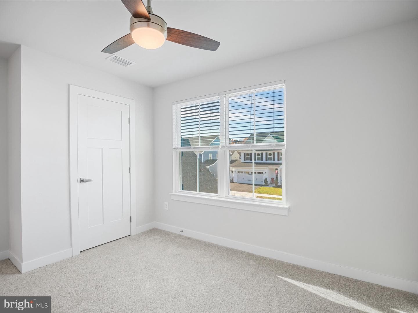 303 Pathfinder Circle photo 36