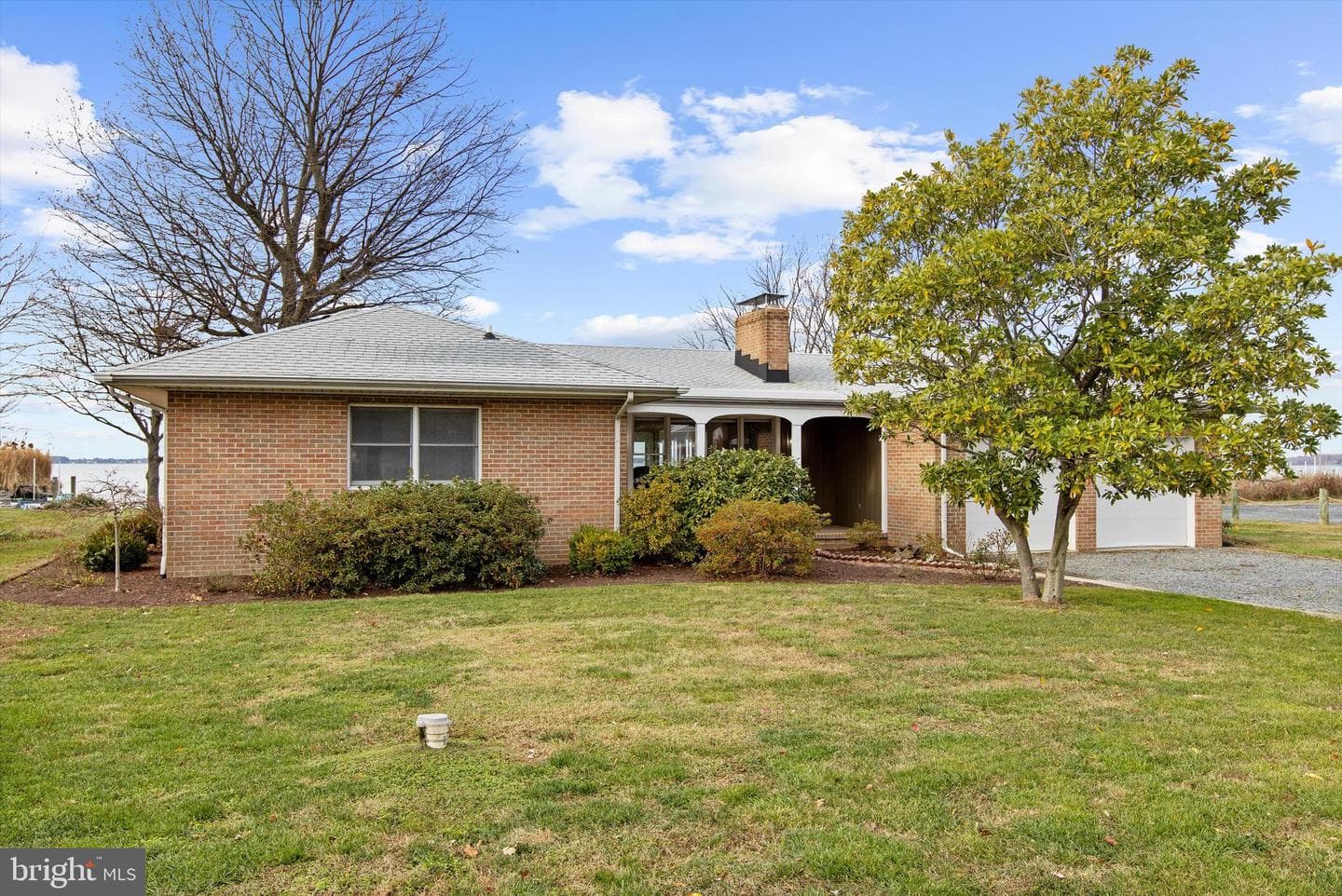 1704 Bayside Drive photo 2