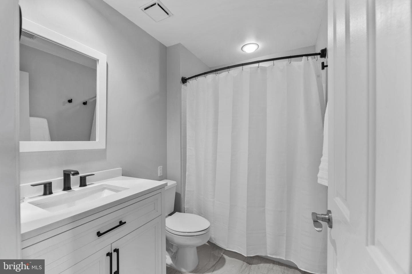 902 Oyster Cove Drive photo 44
