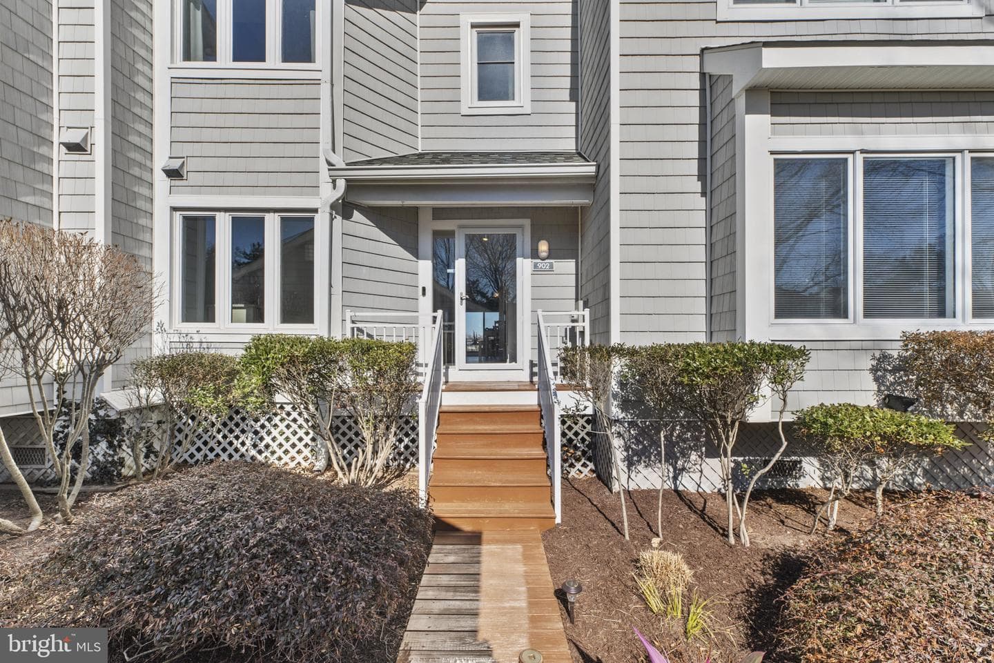 902 Oyster Cove Drive photo 5