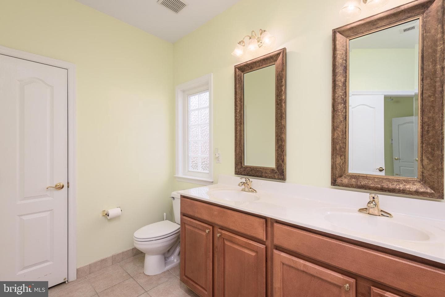 125 Encore Court photo 16