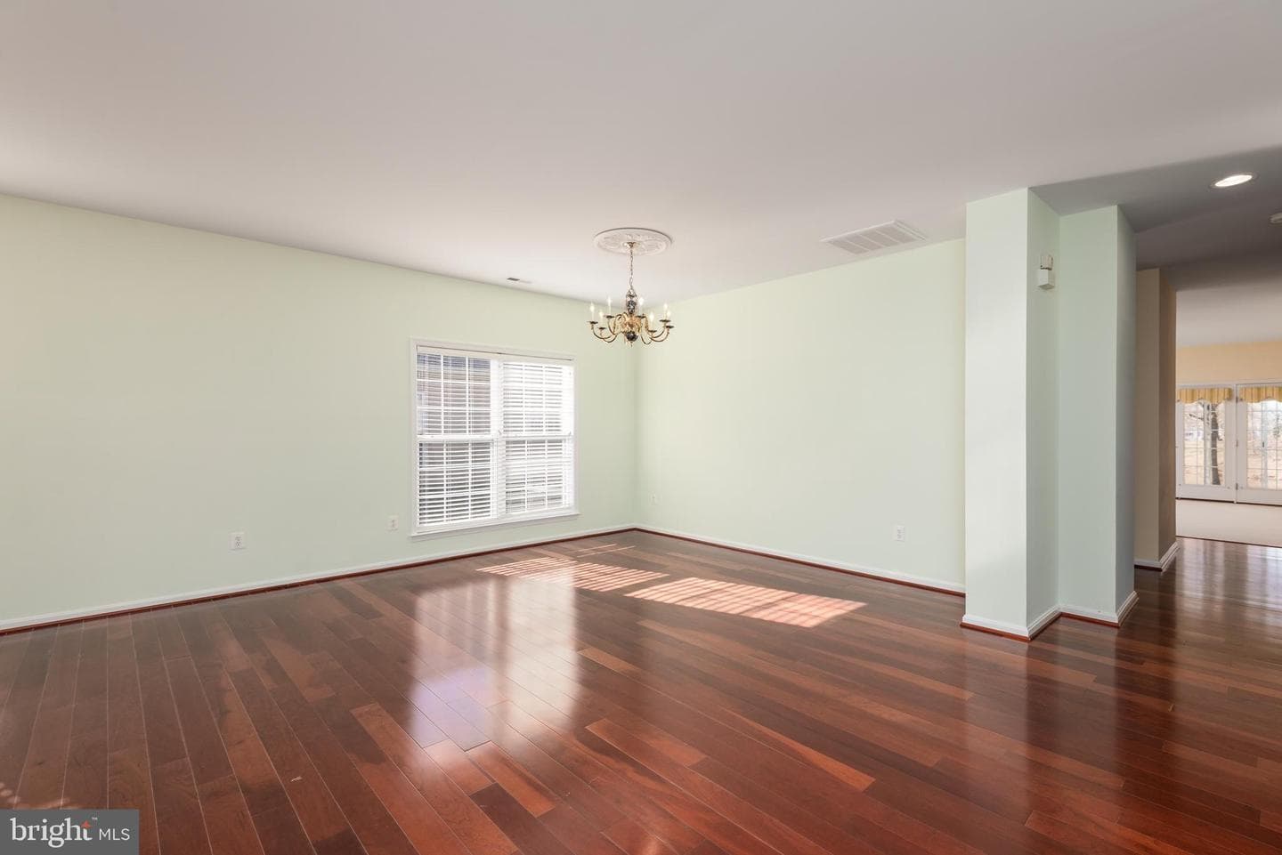 125 Encore Court photo 4