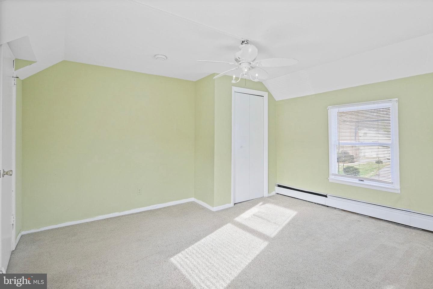 122 E Main Street photo 28