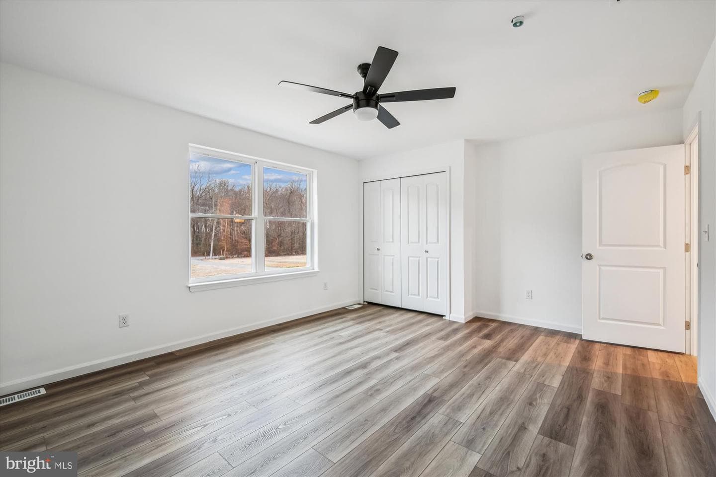 325 Greenspring Road photo 27