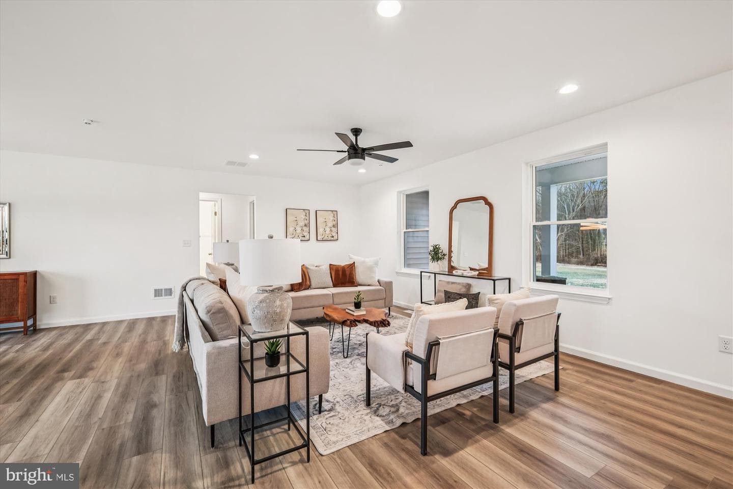 325 Greenspring Road photo 5
