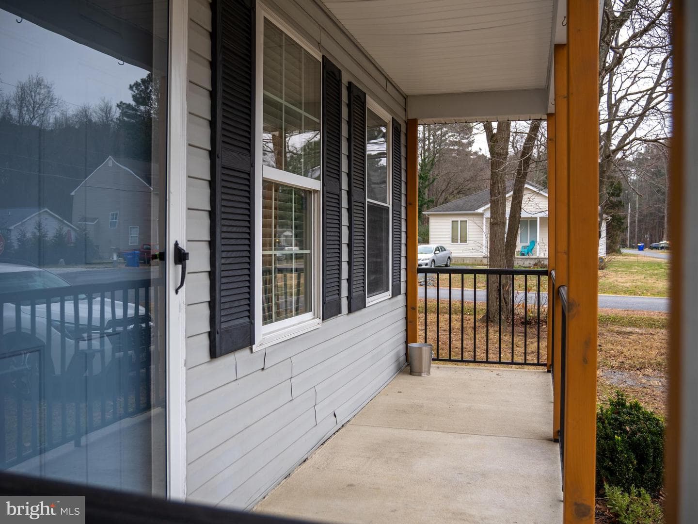 113 Collier Road photo 4