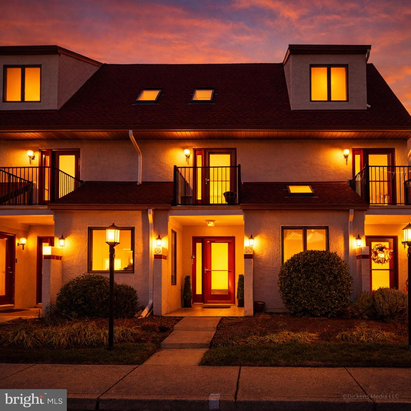 15 Queen Anne Way #E