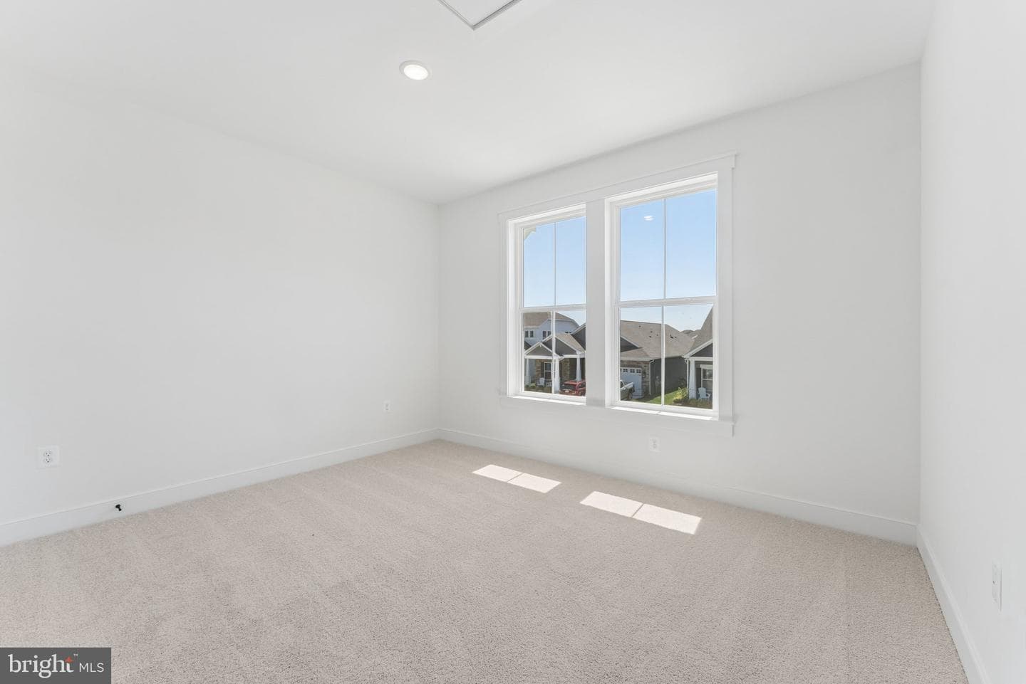 110 Kinglet Court photo 27