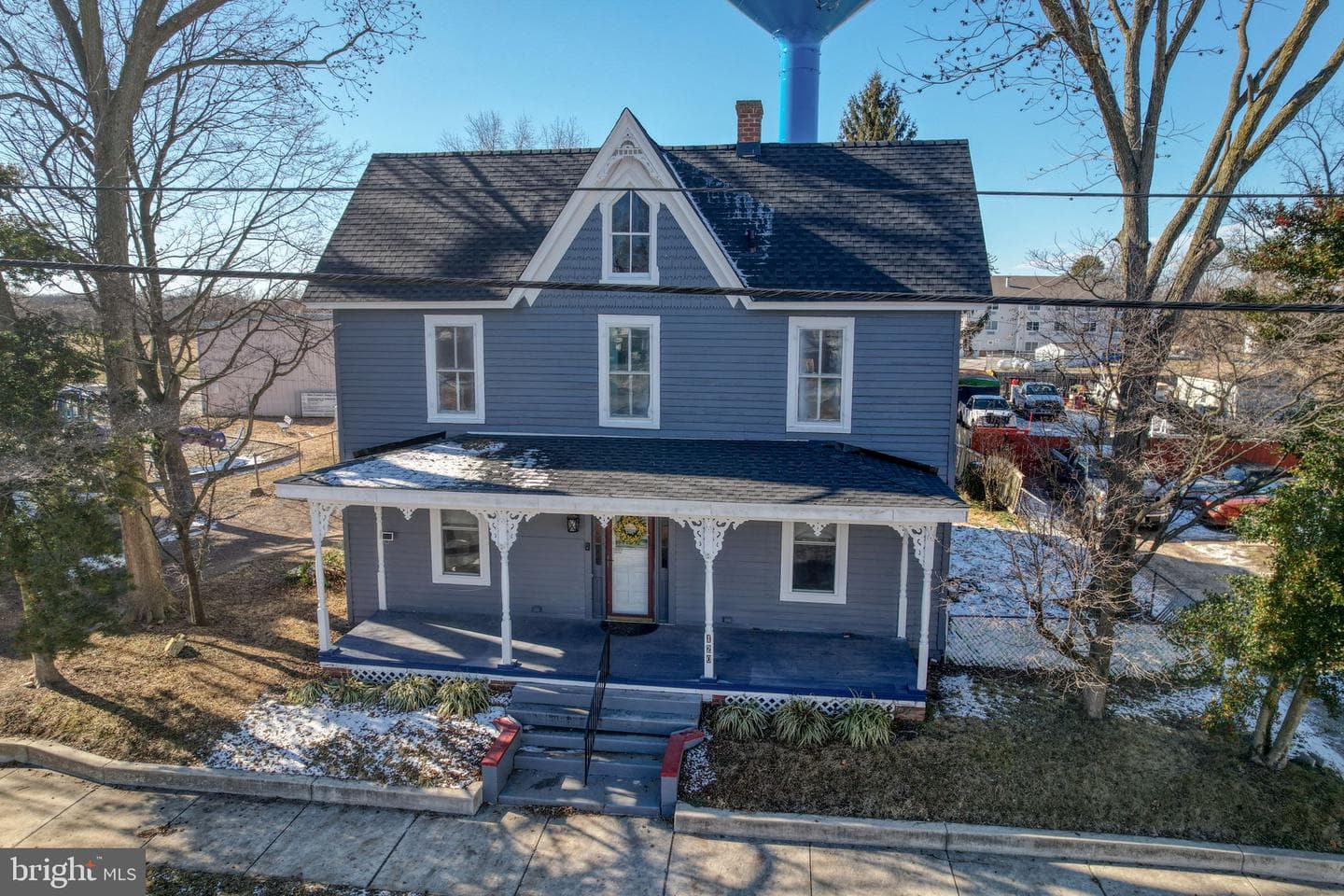 120 Church Street S photo 3