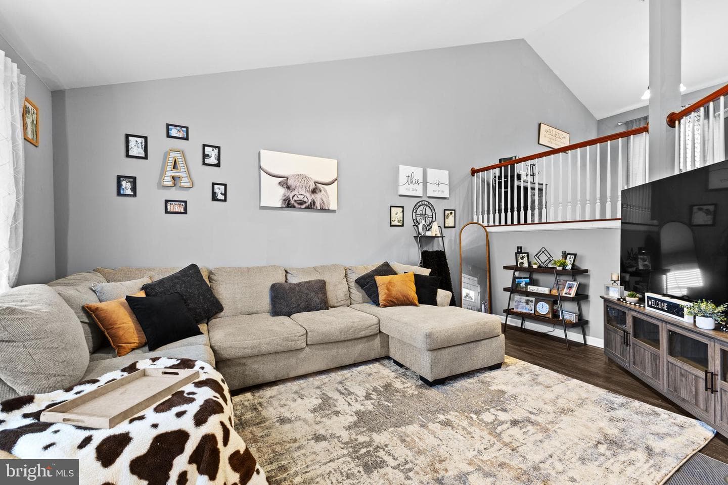 206 Melvin Avenue photo 4