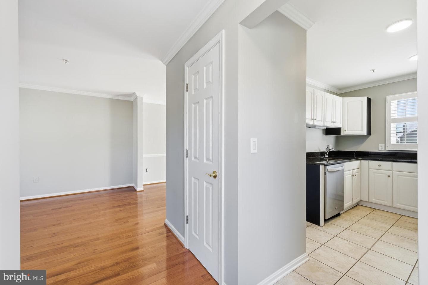 402 Blenny Lane photo 10
