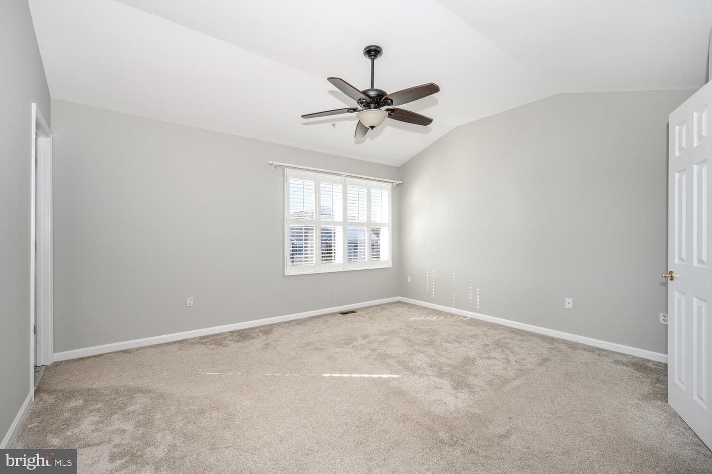 402 Blenny Lane photo 17