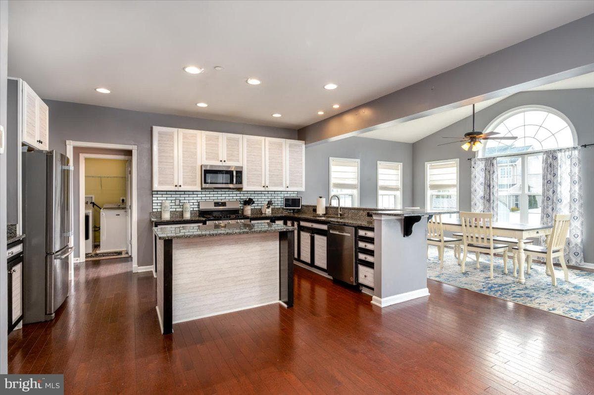 138 Cool Meadow Drive photo 11