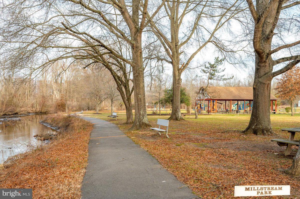 138 Cool Meadow Drive photo 54