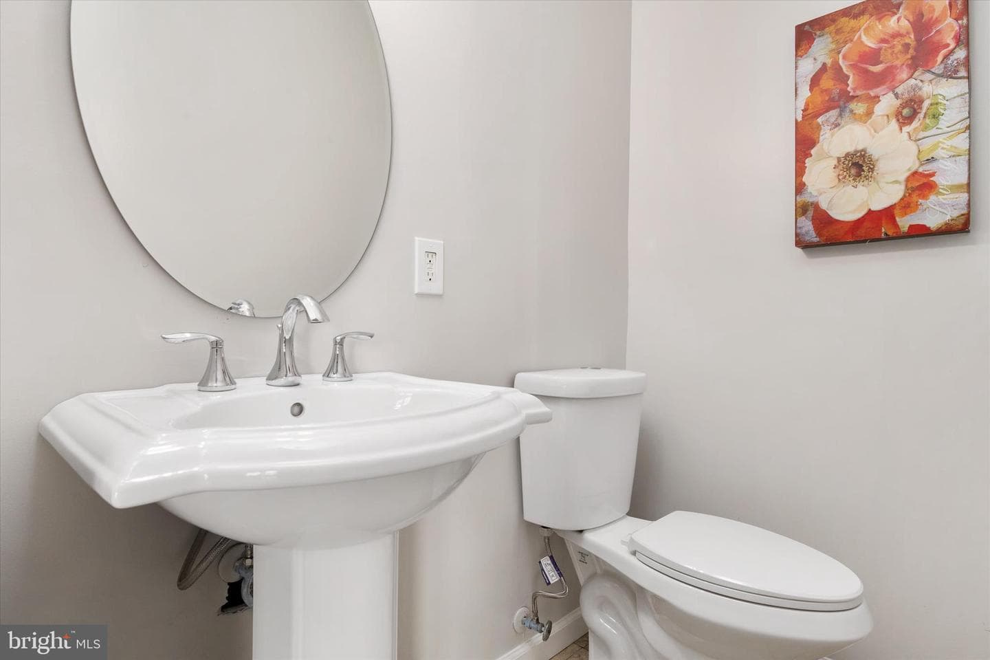208 Blenny Lane photo 10