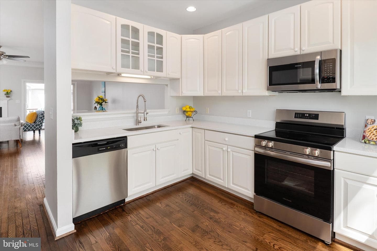 208 Blenny Lane photo 19