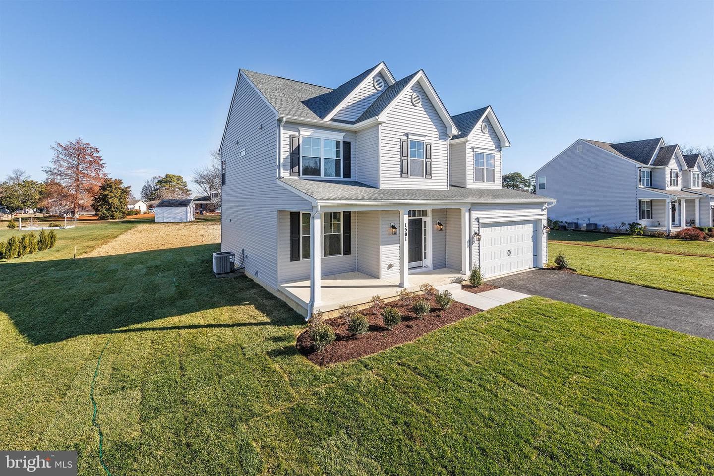 303 Queen Anne Club Drive photo 6