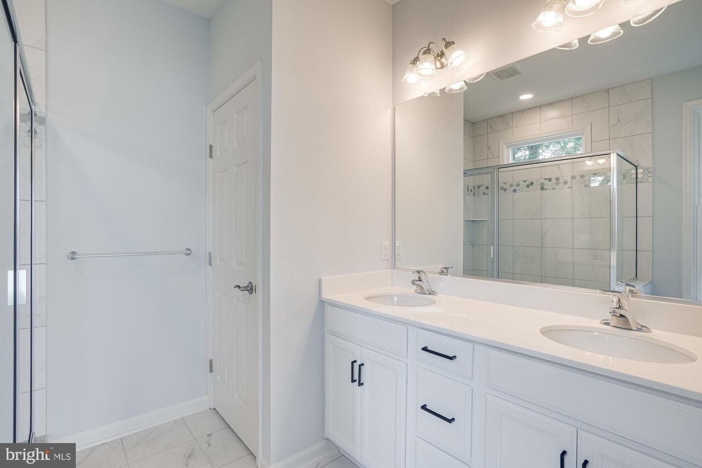 101 Placek'S Lane photo 4