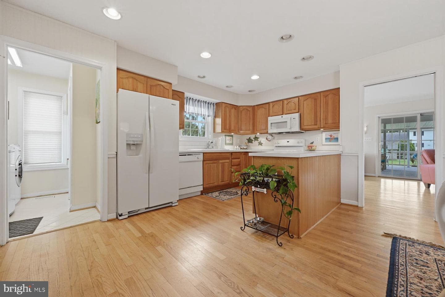 2920 4h Park Road photo 12