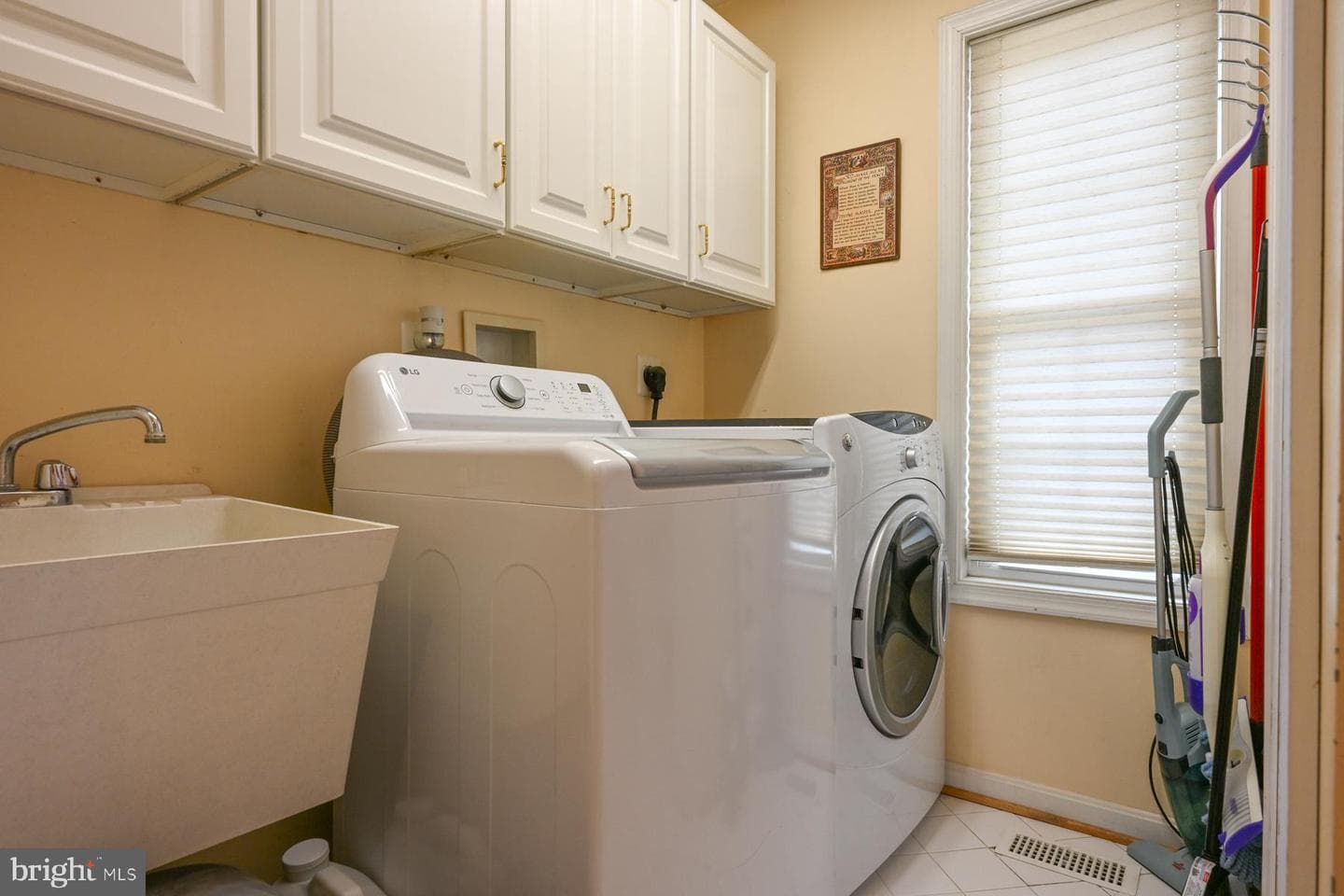 2920 4h Park Road photo 31