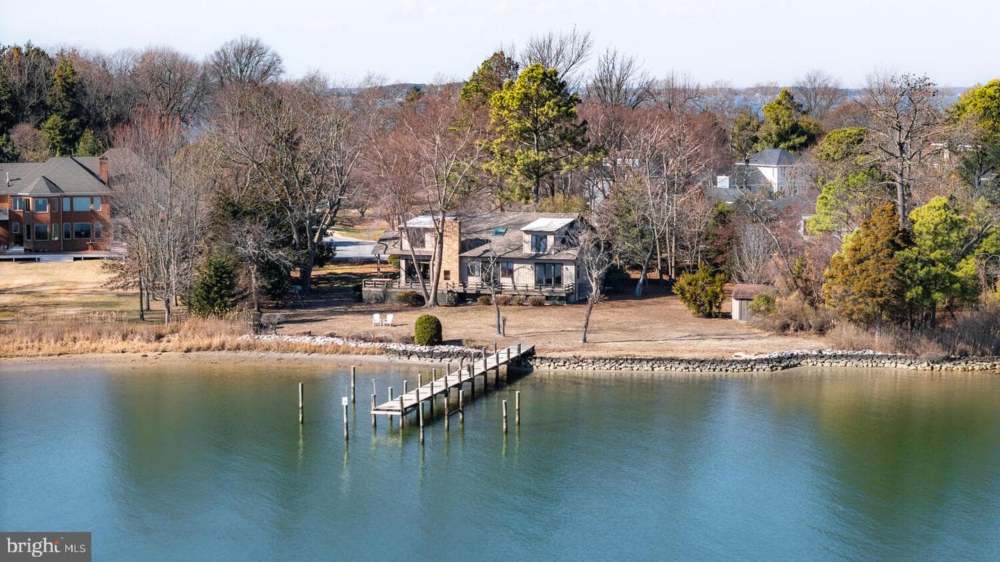 222 Piney Point Landing photo 3
