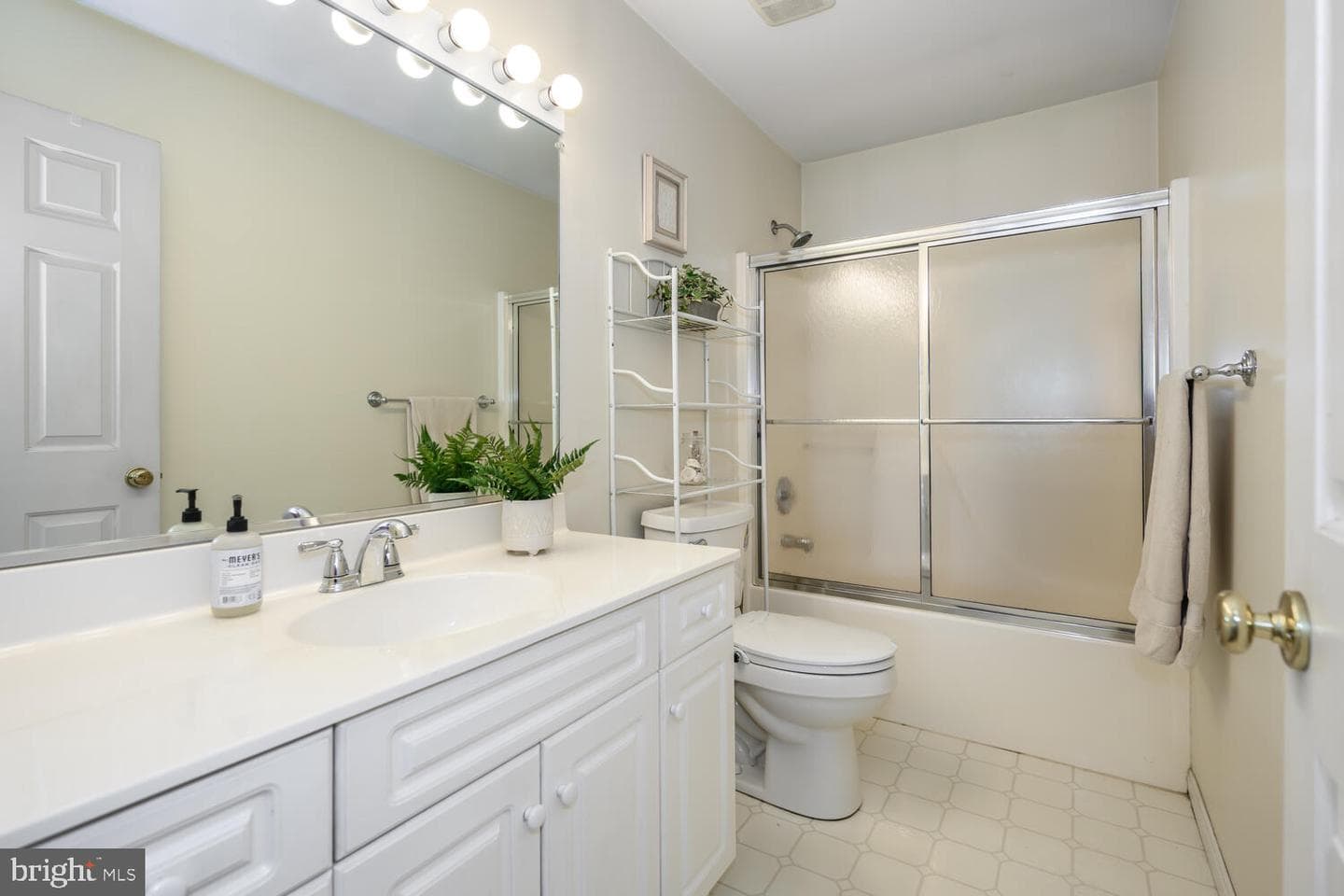 808 Cloverfields Drive photo 27