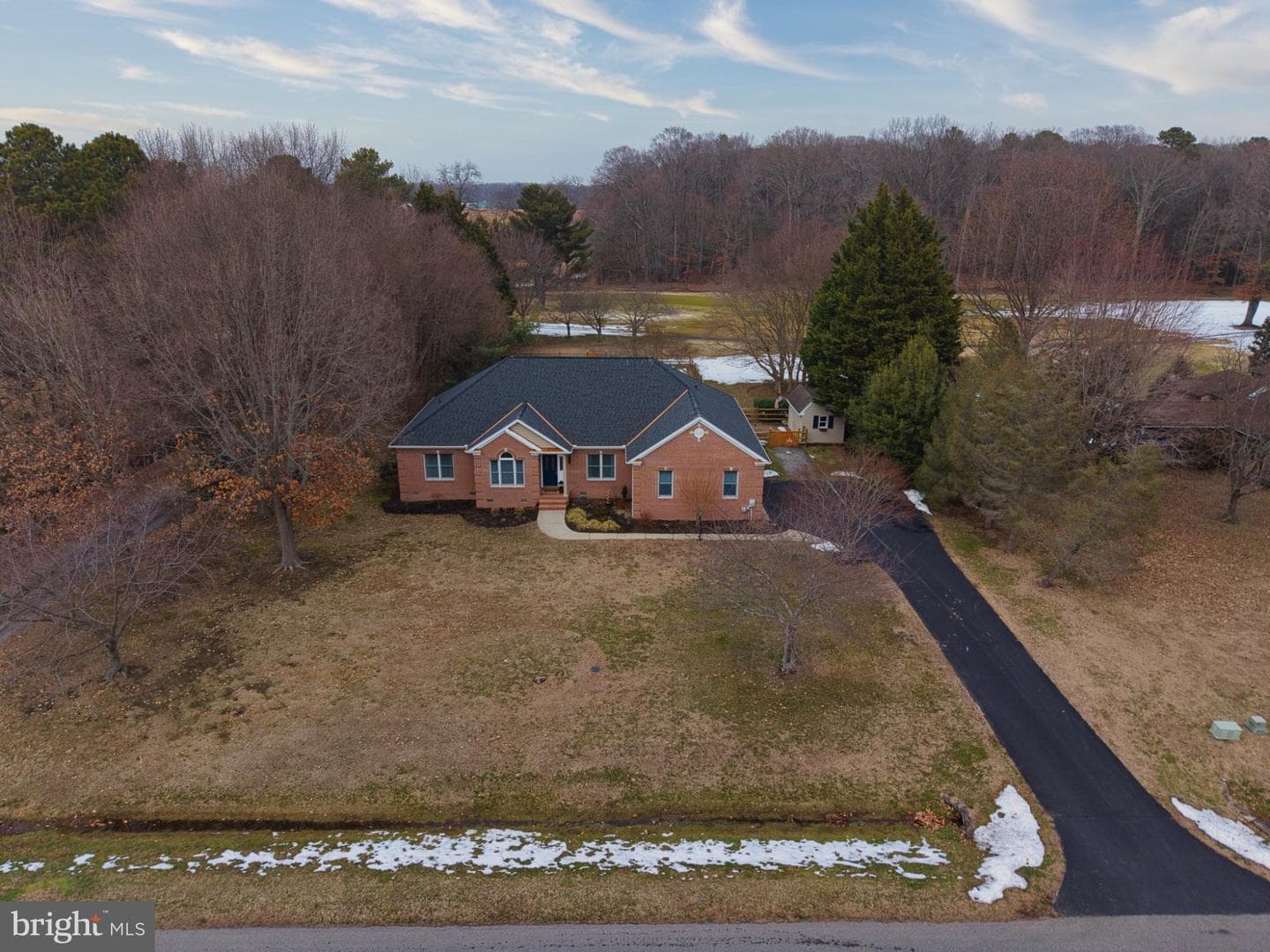 19 Prospect Bay Drive W photo 5