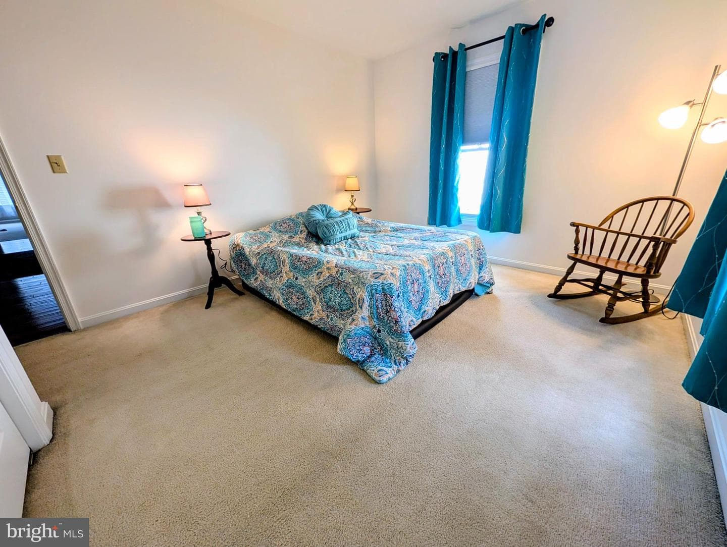 704 Cloverfields Drive photo 16