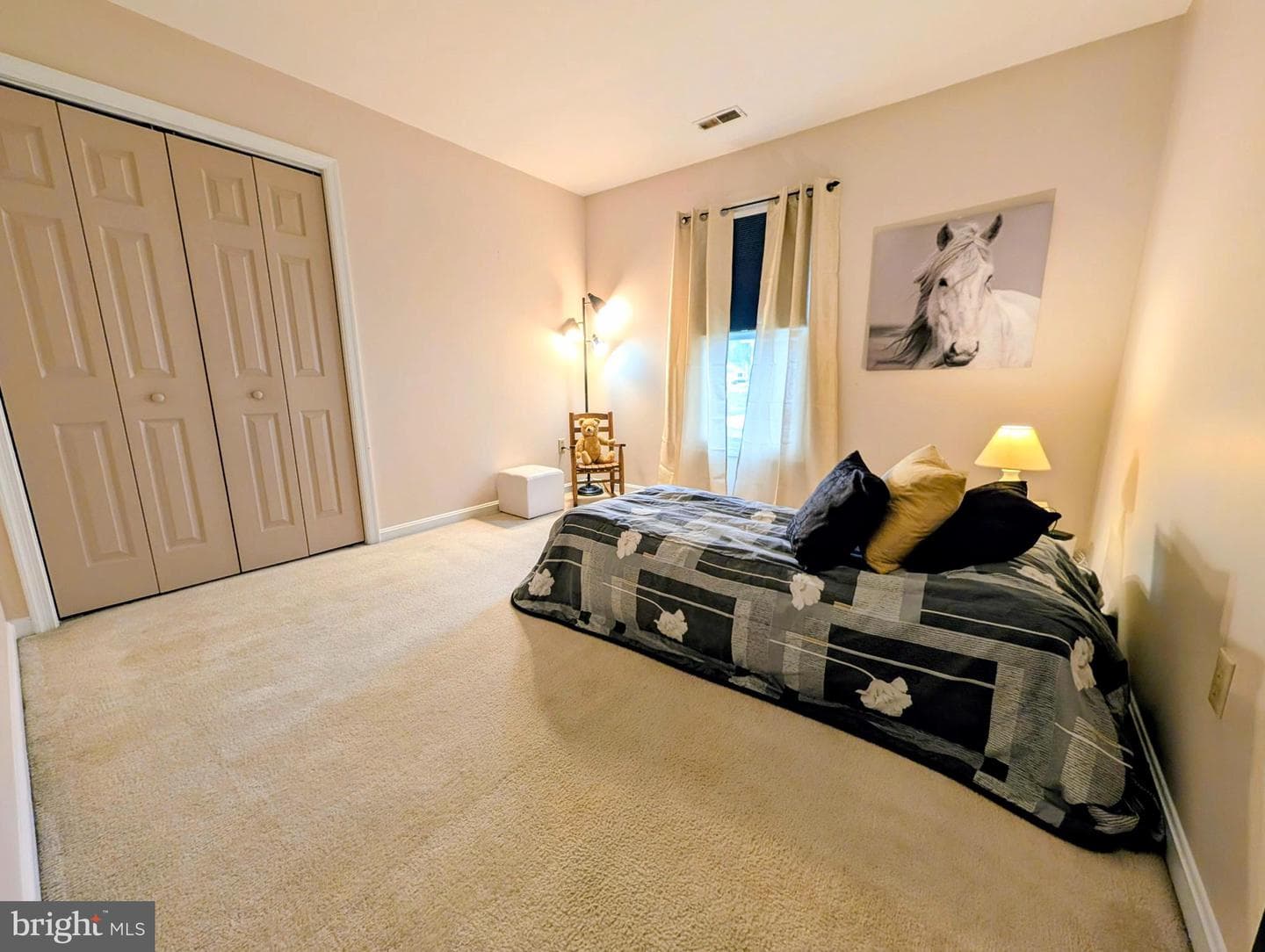 704 Cloverfields Drive photo 17