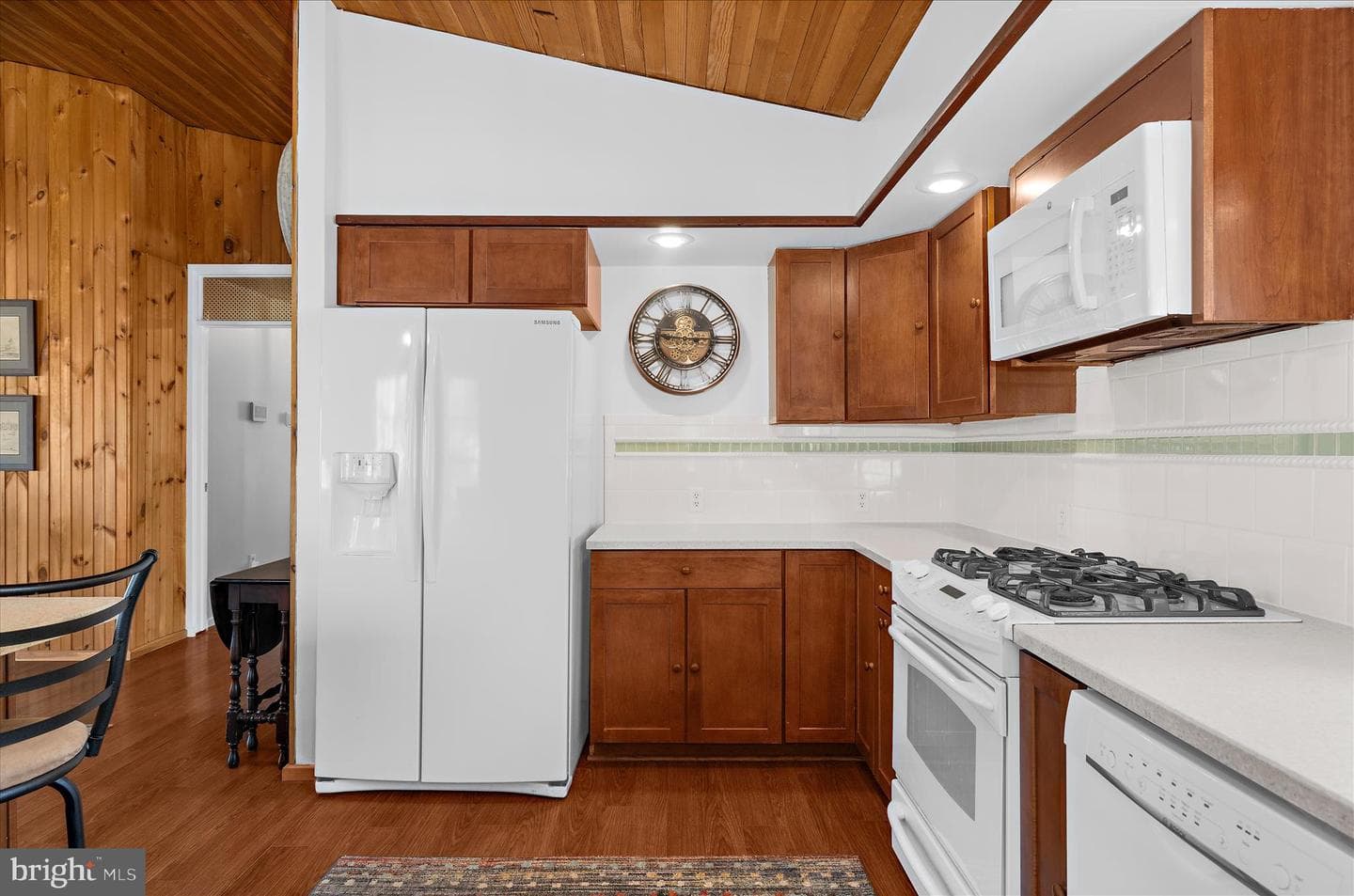110 Dogwood Court photo 13