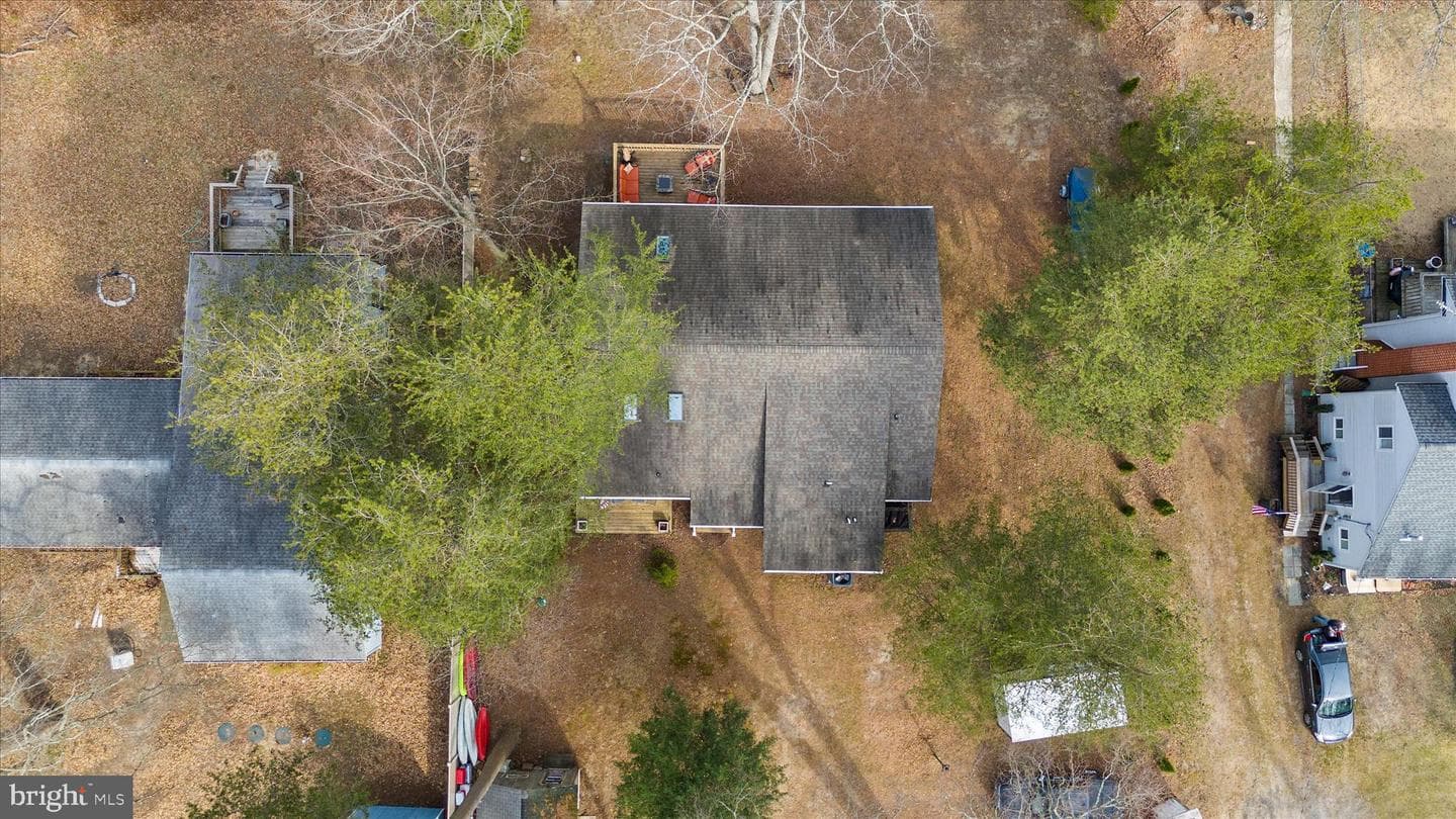 110 Dogwood Court photo 54