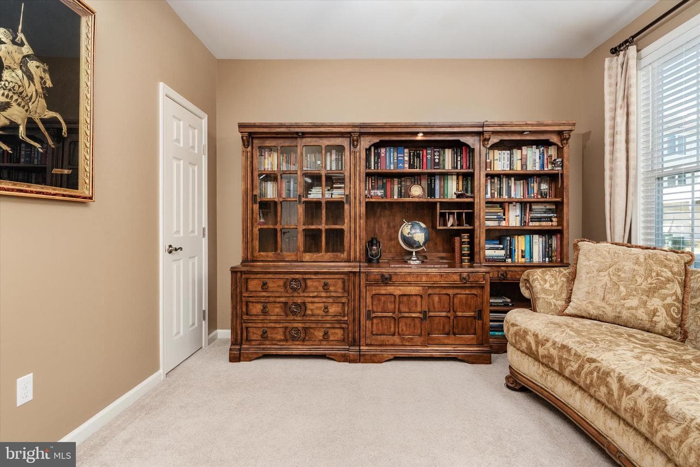 111 Keenan Way photo 9