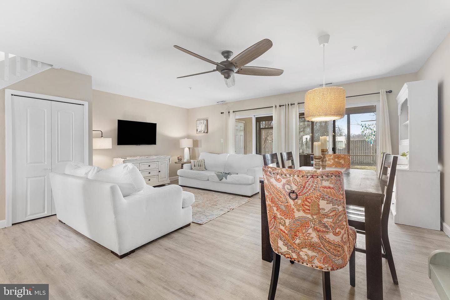 54 Queen Caroline Court photo 15