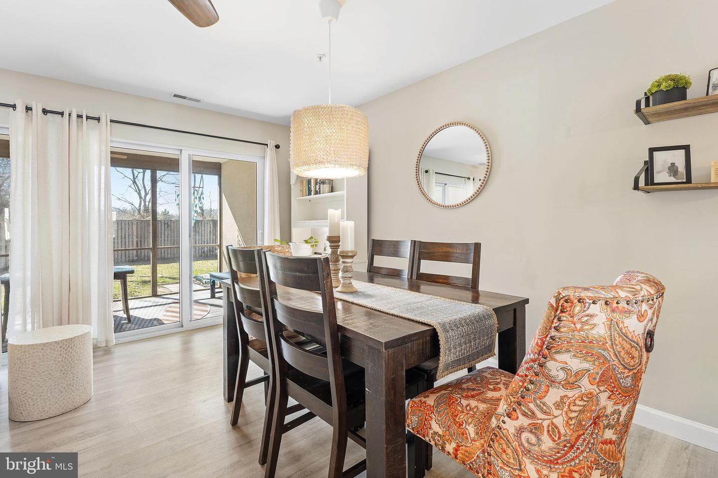 54 Queen Caroline Court photo 22