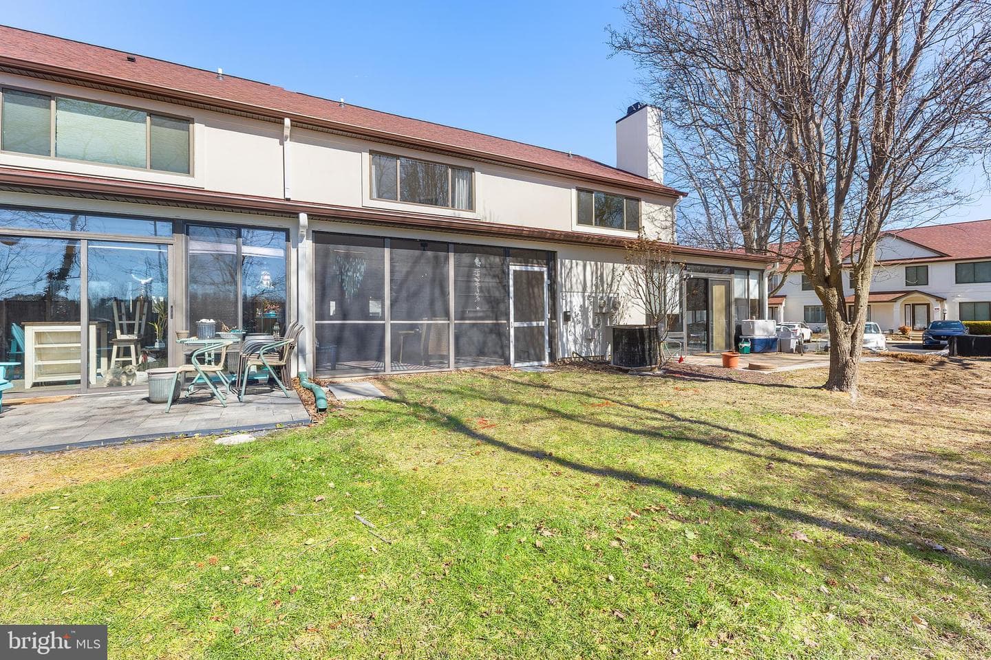 54 Queen Caroline Court photo 41