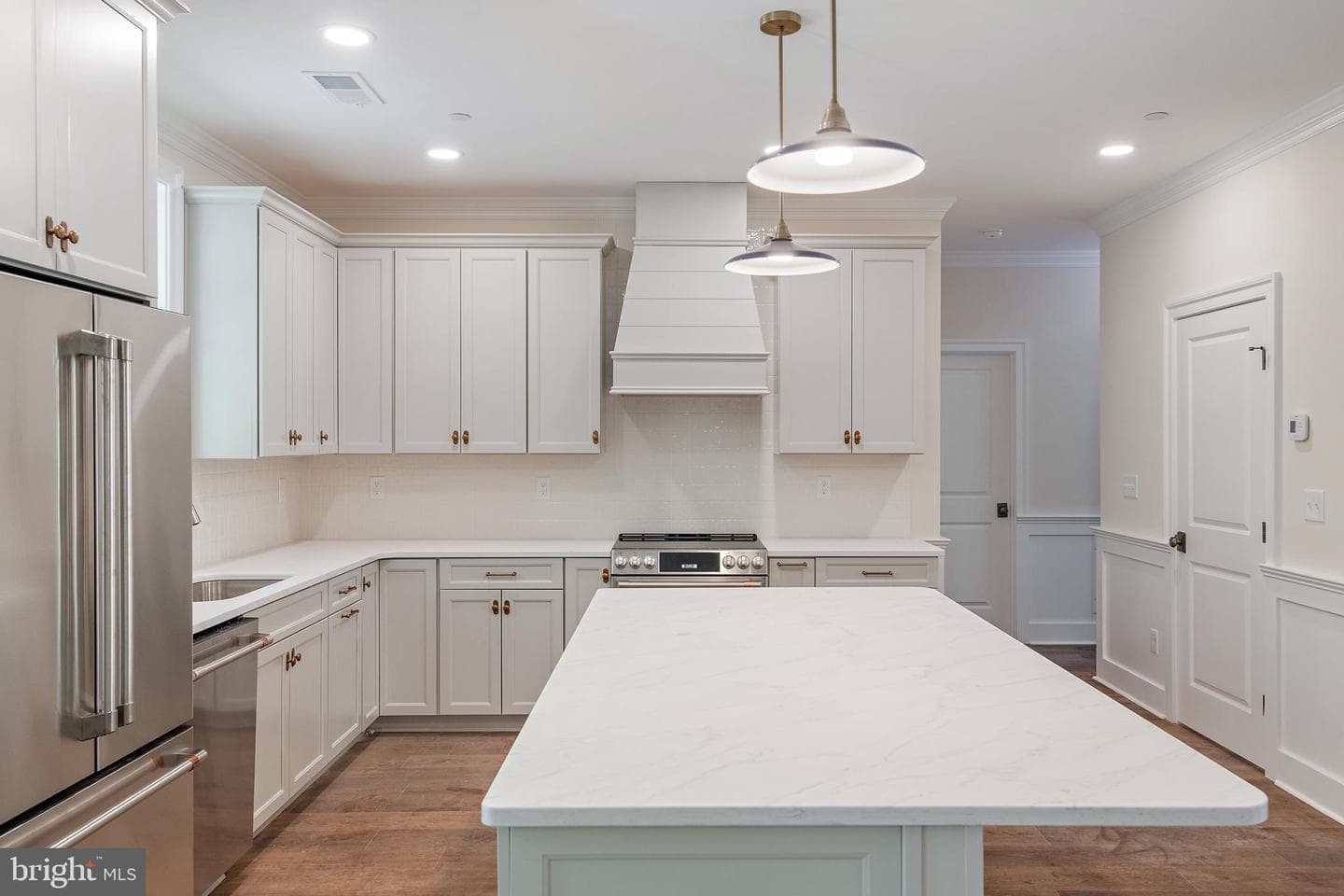 410 5 Farms Drive photo 36