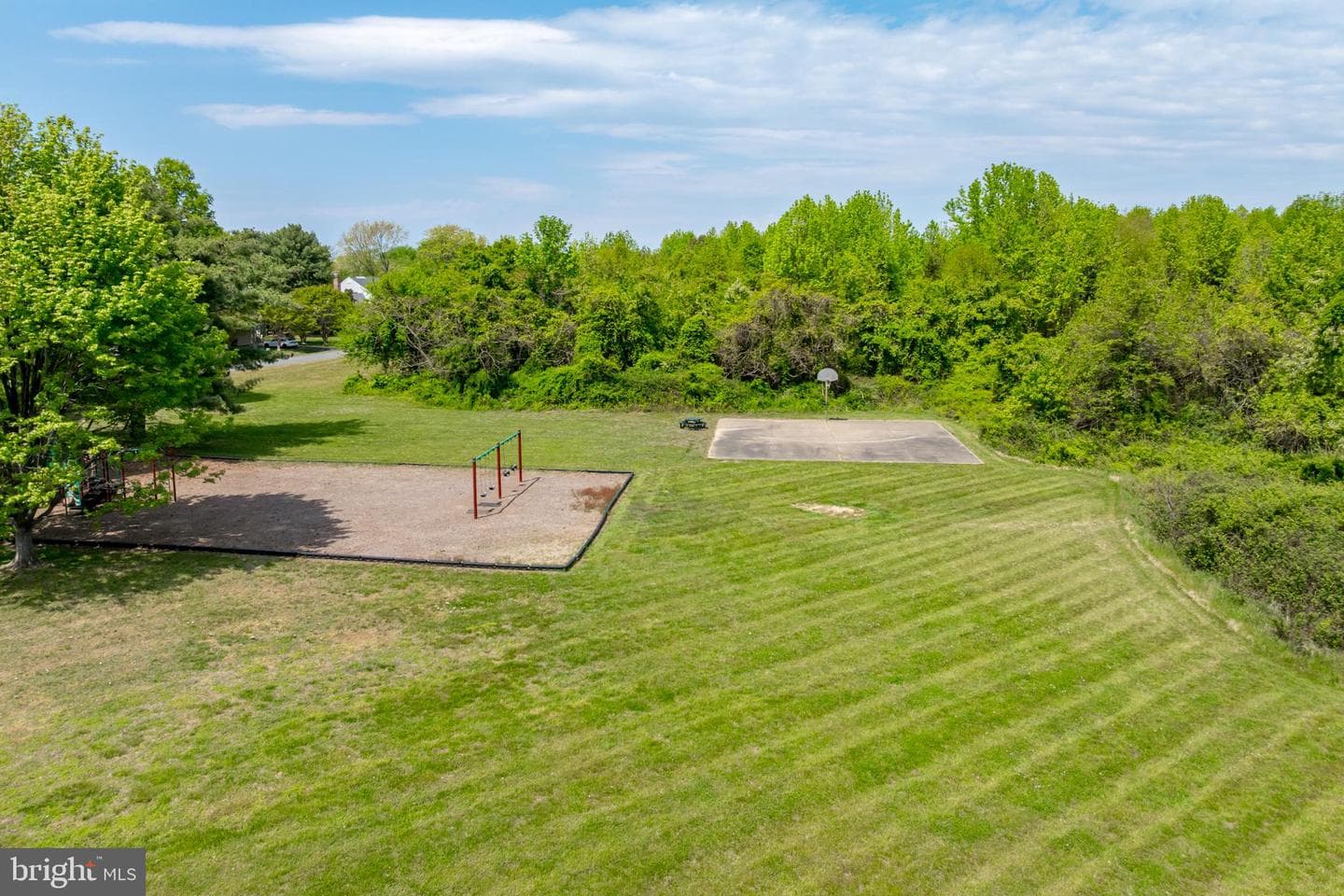 410 5 Farms Drive photo 71