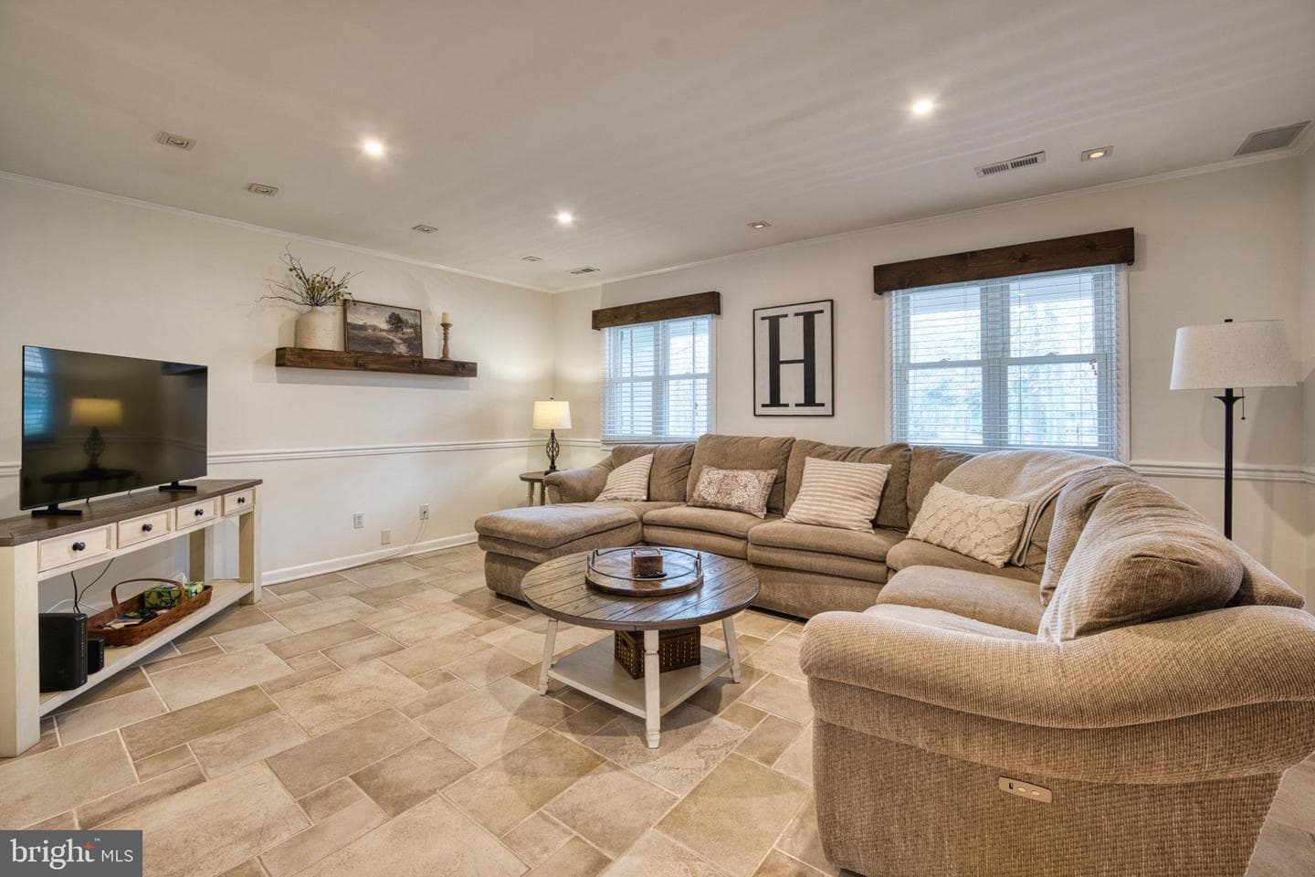 344 Prospect Bay Drive W photo 20