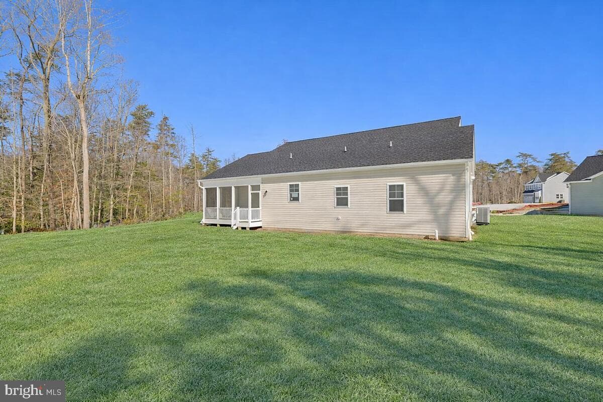 313 Columbia Lane photo 40