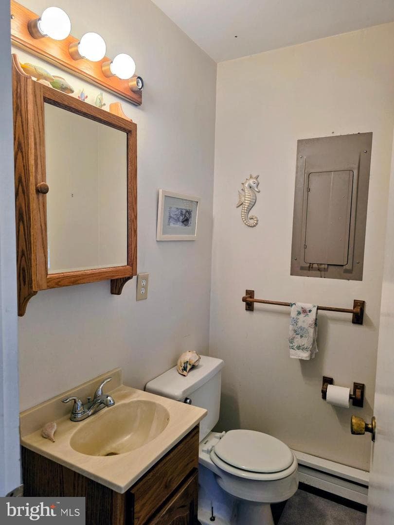 1905 Bayside Drive photo 9